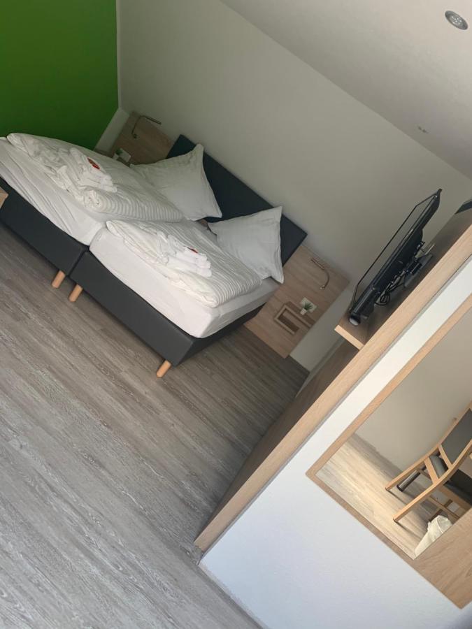Hotel Unter Den Linden Kierspe エクステリア 写真
